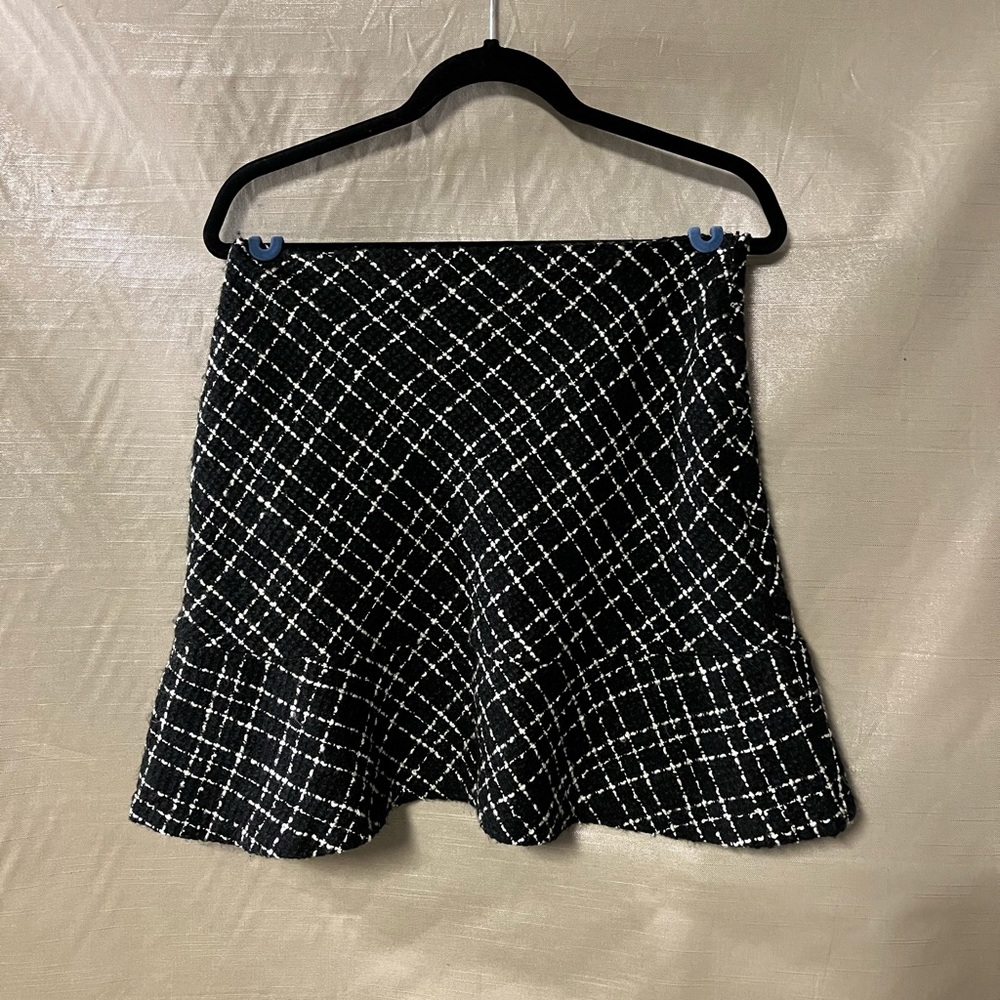 Super cute winter mini skirt
